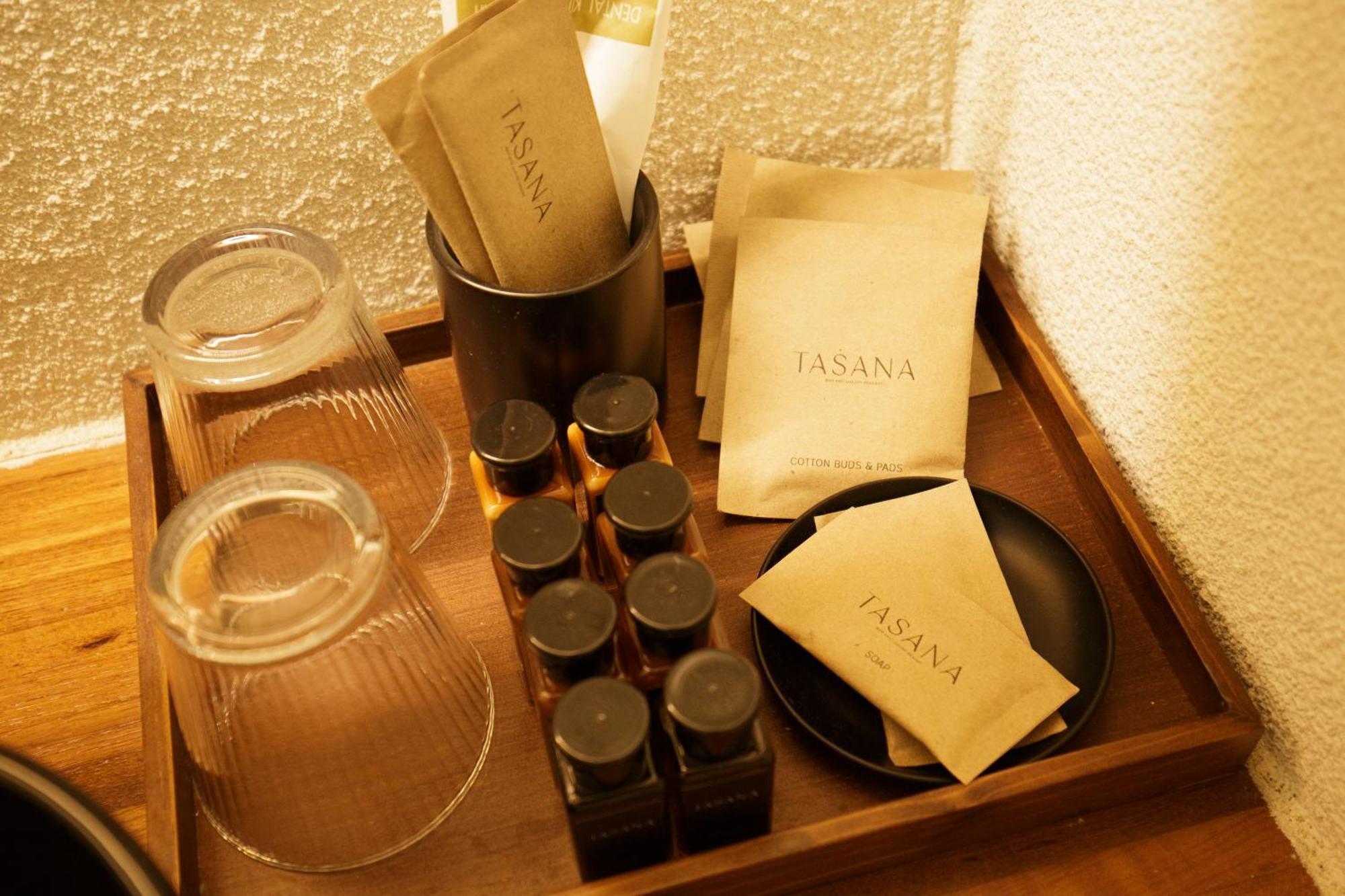 Tasana Bar And Luxury Resort ラン島 エクステリア 写真